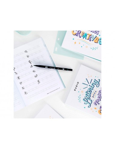 Cuaderno rubio lettering para mentes...