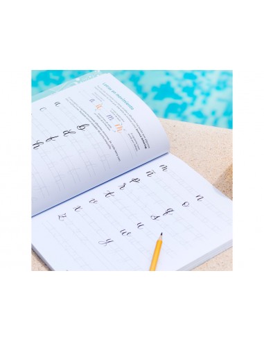 Cuaderno rubio lettering para mentes...