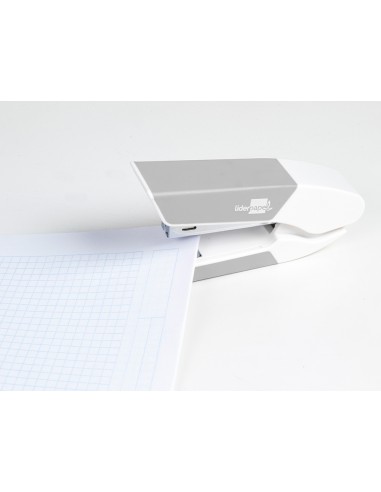 Grapadora liderpapel con regalo de...