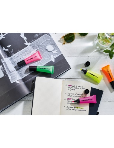 Rotulador stabilo fluorescente 72...