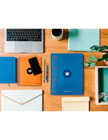 Carpeta con recambio antartik a4...